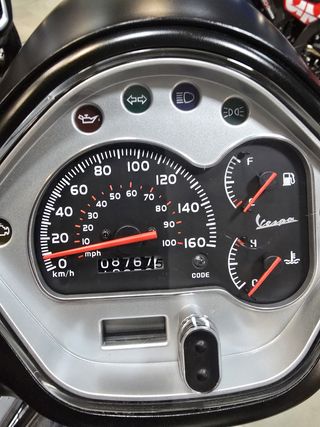 VESPA GTS SUPER SPORT 300 * 2011 * 8700KM *