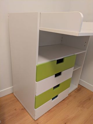 Cambiador IKEA SMÅSTAD convertible + VÄDRA