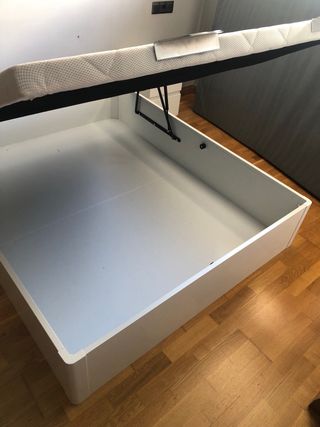 Canapé abatible Pikolin madera + colchón Valevåg