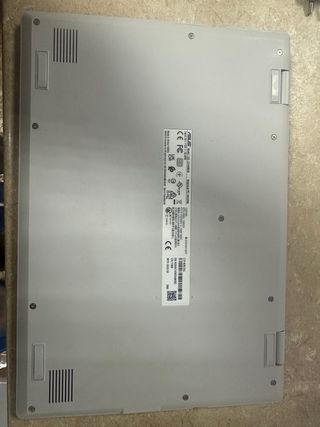 Portátil ASUS Plata