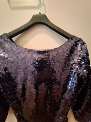 Top lentejuelas azul