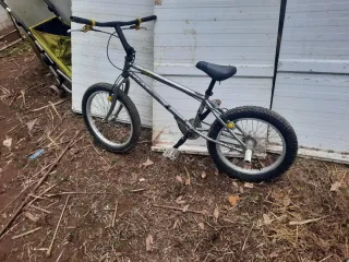 Bicicleta Monty Trial