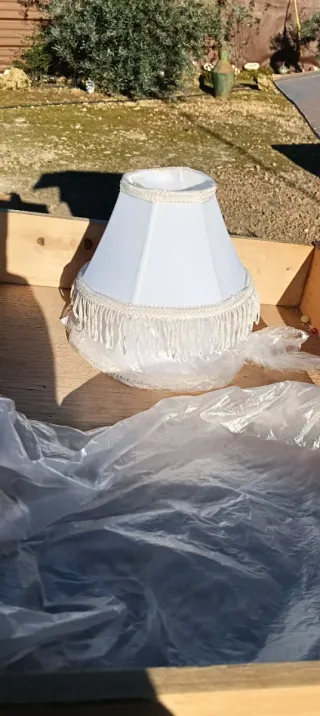 Tulipas para lámparas blancas con flecos