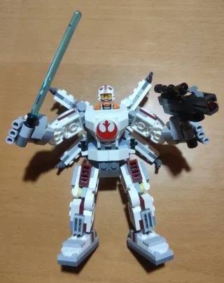 LEGO Star Wars 75390 Luke Skywalker Mech