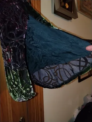 Blusa de terciopelo con estampado