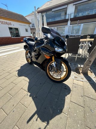 Kawasaki Ninja ZX6R 636
