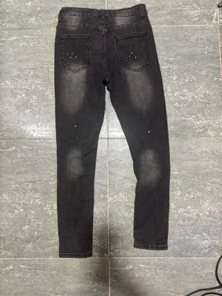 Pantalon vaquero rotos muy buen estado
