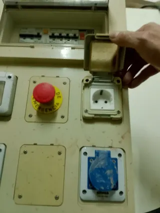 Cuadro de obras eléctrico