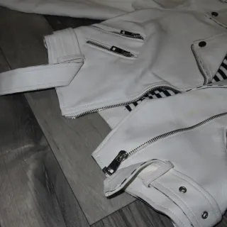 Chaqueta Biker Blanca Zara