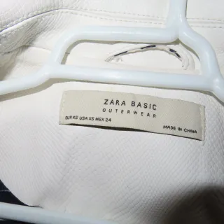 Chaqueta Biker Blanca Zara