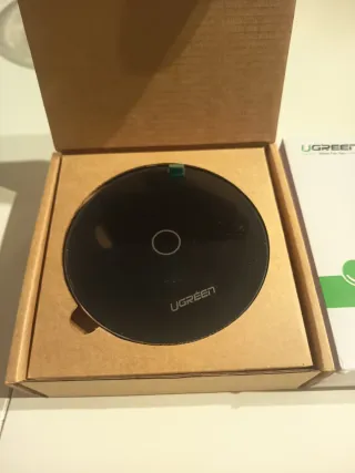 Base Carga Rápida Inalámbrica UGREEN 10W