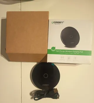 Base Carga Rápida Inalámbrica UGREEN 10W