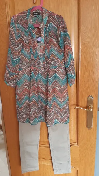 Lote Ropa Talla XS: Camisa, Blusón, Pantalón