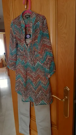 Lote Ropa Talla XS: Camisa, Blusón, Pantalón