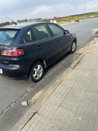 SEAT Ibiza 2004