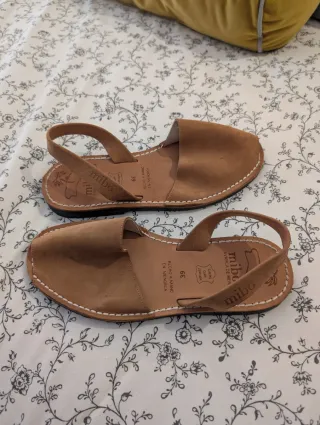 Sandalias Avarca de Menorca Mibo de cuero