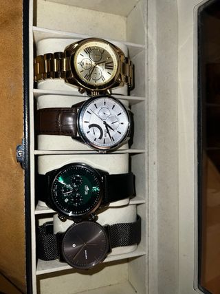 Reloj Lotus Negro y Verde