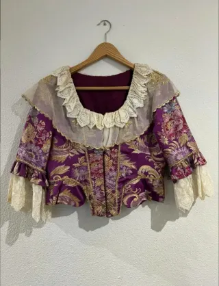 Traje de Fallera Oro y Morado