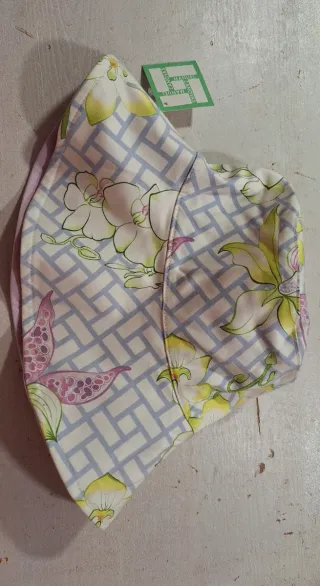 Original Sombrero Manuel Canovas con flores nuevo