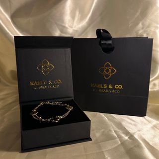 KAEL'S & CO. Pulsera Dorada
