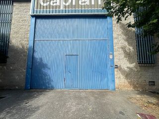 Nave industrial en venta en Maracena