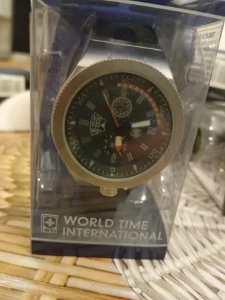 Reloj Calgary World Time International