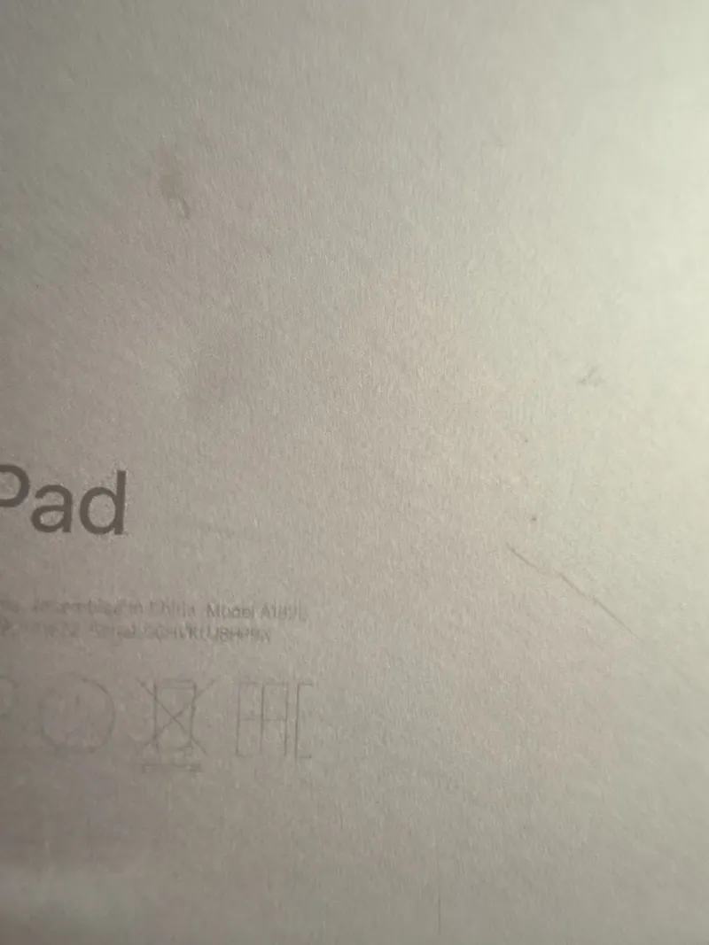 iPad 5a Gen 9.7 A1822 Dorado 32GB mal no enciende afbeelding 4