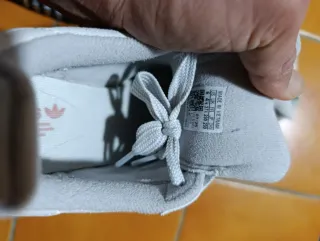 Zapatillas Adidas Blancas y Rosas