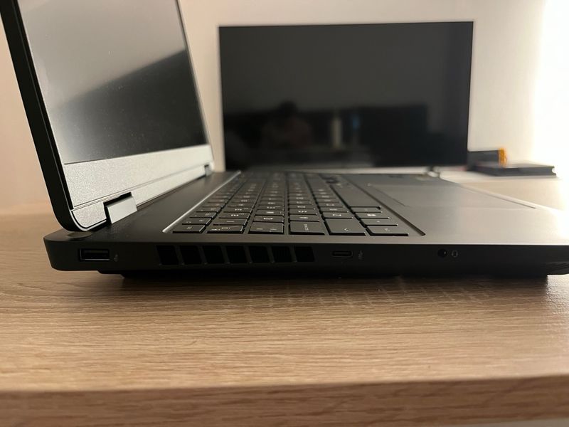 HP OMEN 16 Ryzen 9 32GB 1TB SSD RTX 5060 afbeelding 4