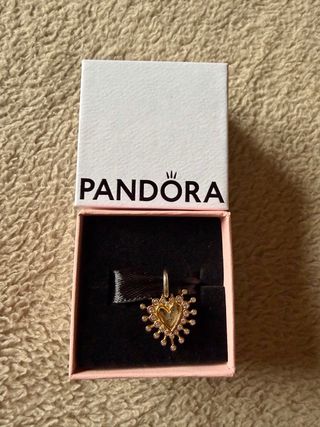 Charm Pandora