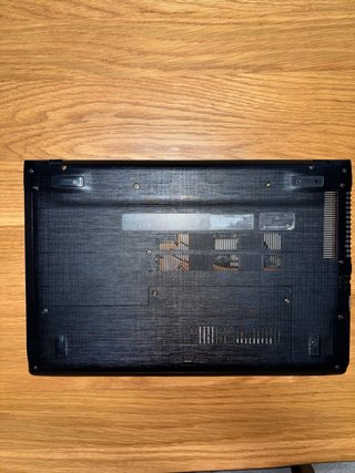 Portátil Acer Aspire ES1-575