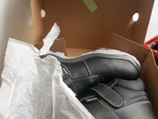 Zapatos de seguridad 100% sin metal