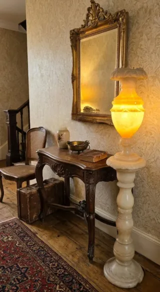 Spettacolare Lampada da Terra Vintage in Alabastro