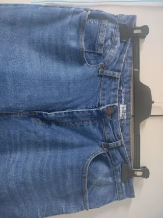 Pantalón vaquero azul talla 46