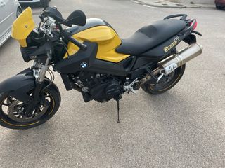 BMW F 800 R Negra y Amarilla