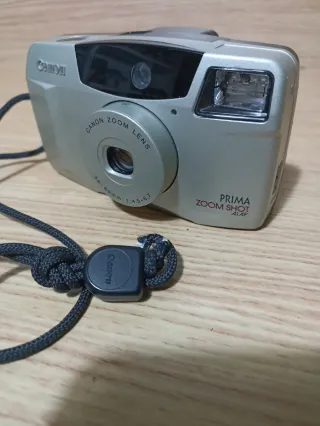 Cámara Canon Prima Zoom Shot