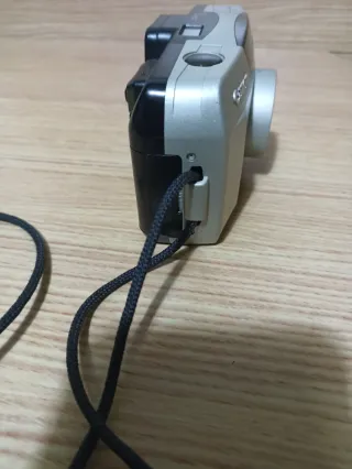 Cámara Canon Prima Zoom Shot