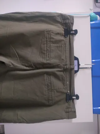 Pantalón C&A Mujer Talla Grande Verde Oliva