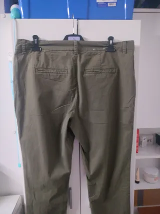 Pantalón C&A Mujer Talla Grande Verde Oliva