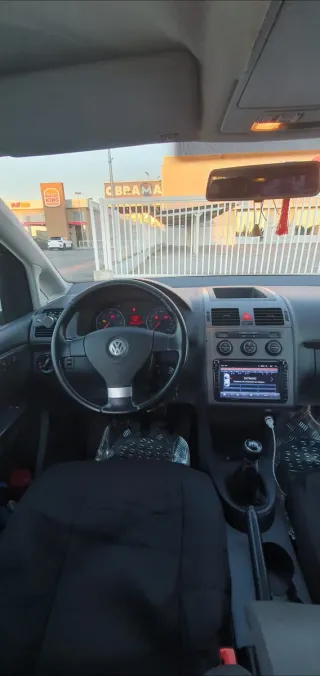 Volkswagen Touran 2010