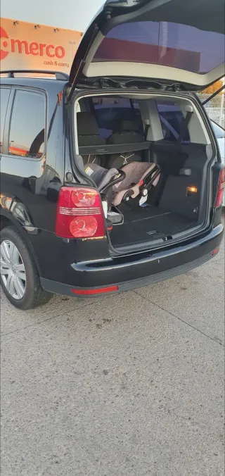 Volkswagen Touran 2010