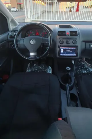 Volkswagen Touran 2010