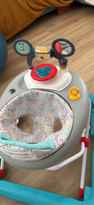 Andador bebé Mickey Mouse