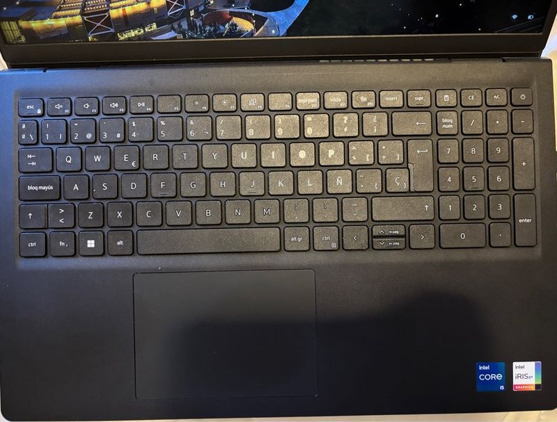 Portátil Dell Vostro 3520 i5 16GB RAM 512GB SSD afbeelding 4