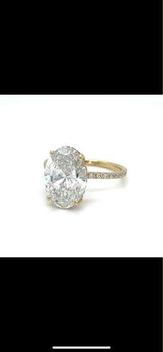 Anillo 14K Oro con Diamantes a 5.40ct