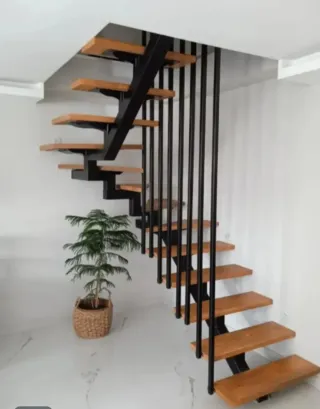 Herrero, soldador, carpintero metálico, Almeria