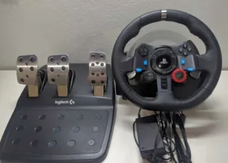 Volante Logitech G29 con Pedales