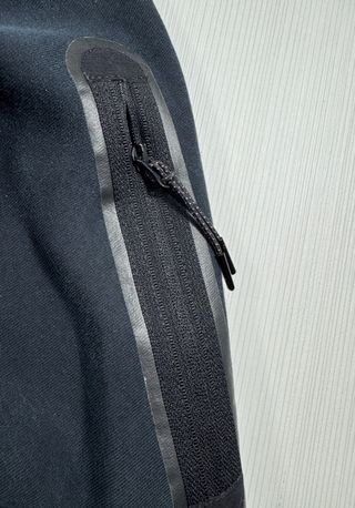 Sudadera Nike Tech Fleece Negra y Gris