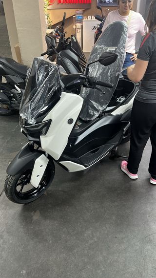 Yamaha Nmax 125 2025 - 8.000 km