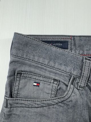 Vaqueros Tommy Hilfiger grises hombre